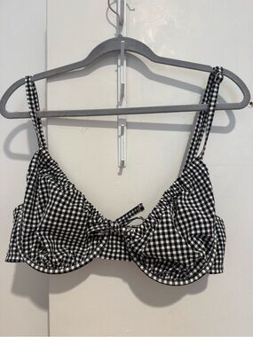 Forever 21 Plus Black and White Gingham Tie-Front Bikini Top
